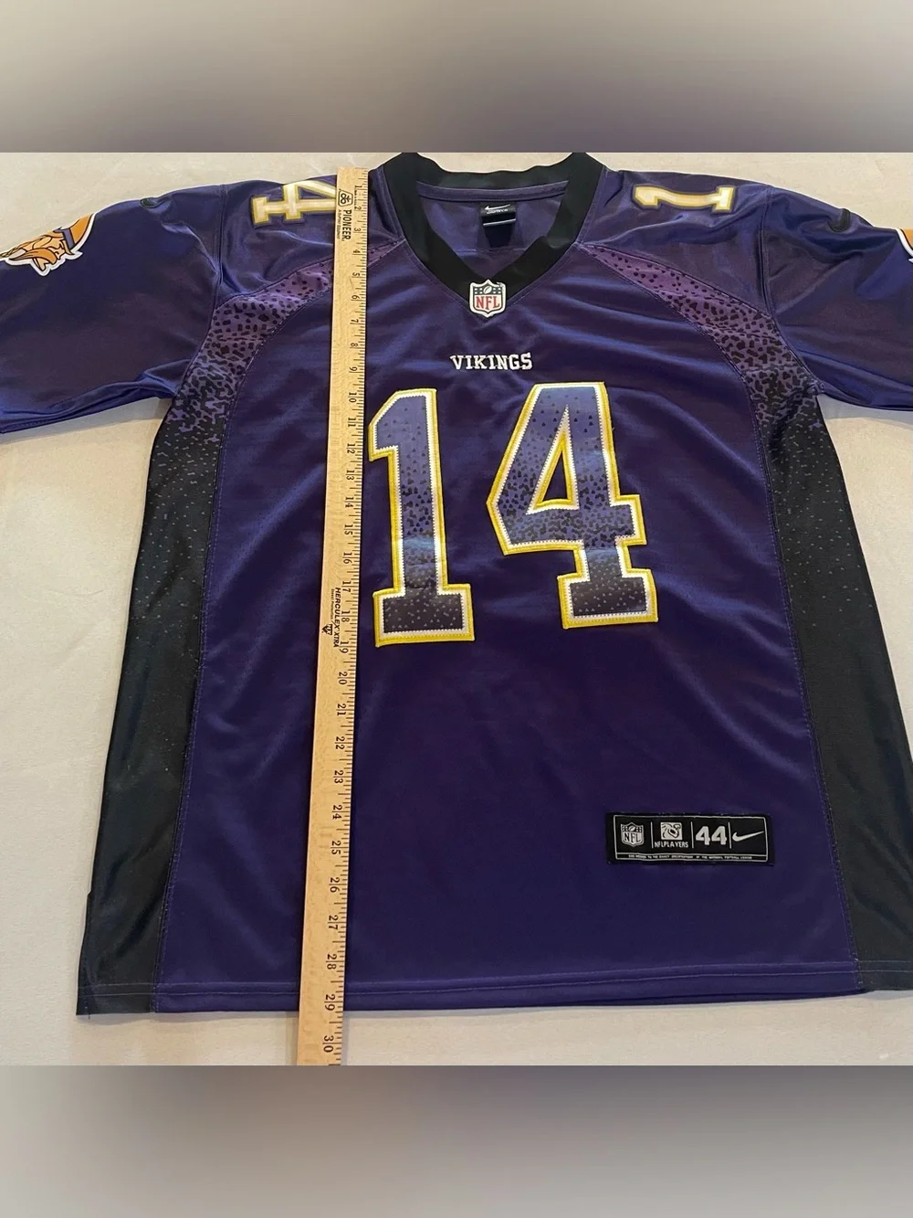 Nike standout minnesota